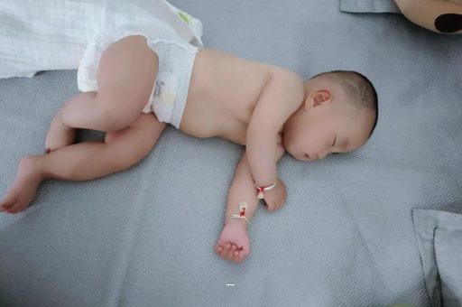 朔州宝宝突然很多眼屎